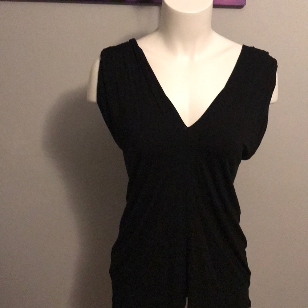 Banana Republic black sleeveless top